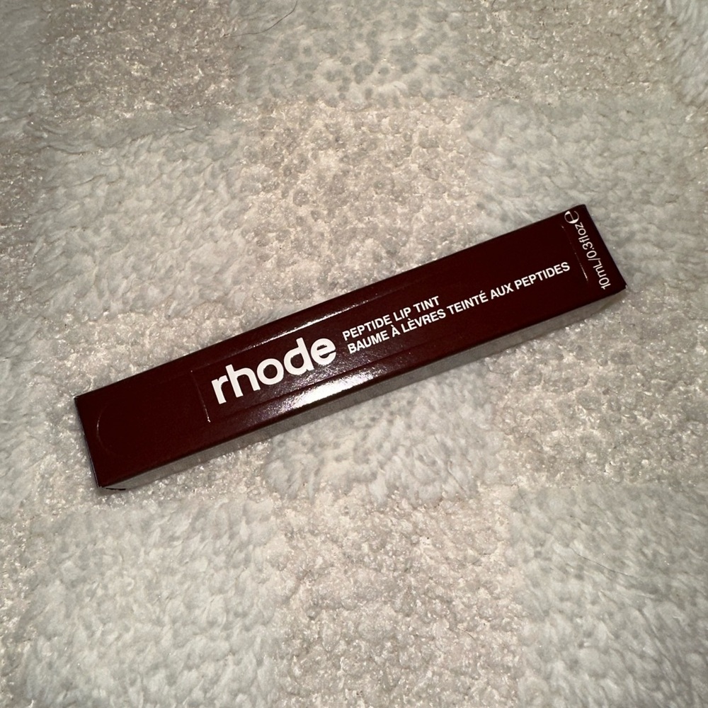 RHODE Peptide Lip Treatment - Picture 2 of 2